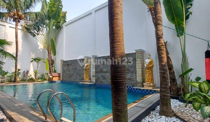 MENTENG.LUXURIOUS CLASSIK HOUSE DI MENTENG JAKARTA PUSAT 1