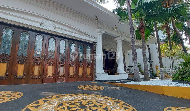 MENTENG.LUXURIOUS CLASSIK HOUSE DI MENTENG JAKARTA PUSAT 2