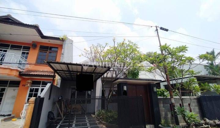 Rumah murah siap huni di komplek istana kawaluyaan 1