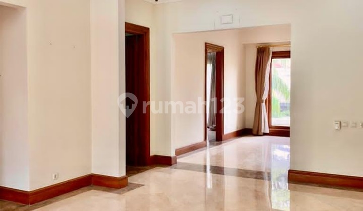 5 Bedrooms House In Quiet Are Near Garden Ajh06078 2