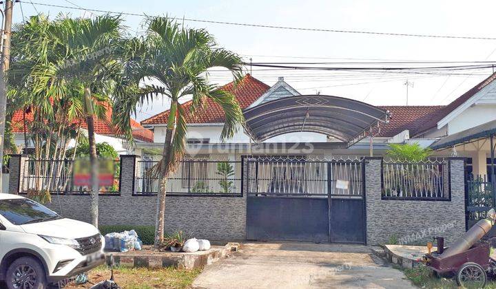 Rumah Cantik Siap Huni Lokasi Strategis di Oro² Dowo, Dekat Kemana Pun... Lingkungan  Aman Dan Nyaman, Bangunan Terawat Bagus...Harga Nego Pemilik 1