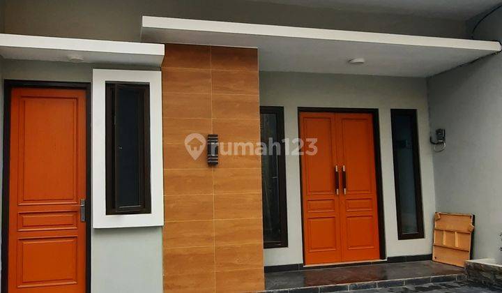 Rumah Baru termewah cluster besar (ada artis) tepi jalan jakarta selatan 1