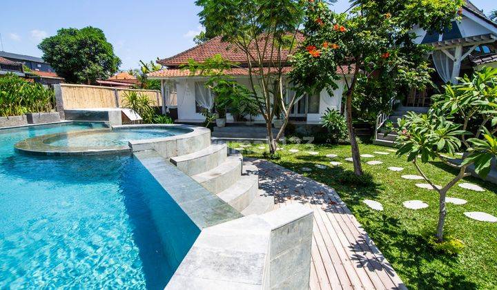 4 Br Villa Pererenan Canggu Large, Cheap Rice Field View 2