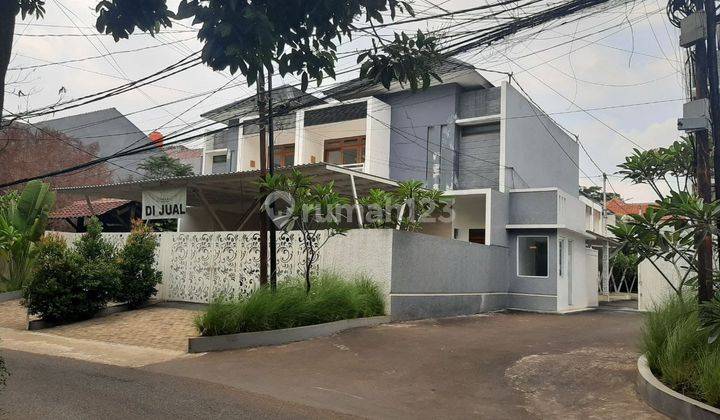 Rumah 2 Lantai Siap Huni Type 160 SHM Ciganjur Jakarta Selatan 2