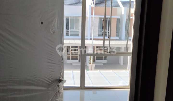 Rumah Baru Non Furnished di Kawasan PIK2 Rumah Baru Non Furnished di Kawasan PIK2