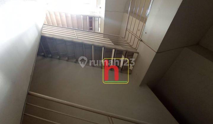 Rumah Kost 5 lantai, Mangga besar, lokasi dekat pusat bisnis 2