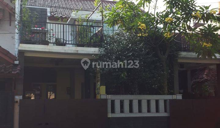 RUMAH LUAS STRATEGIS DI JATIBENING BEKASI 1