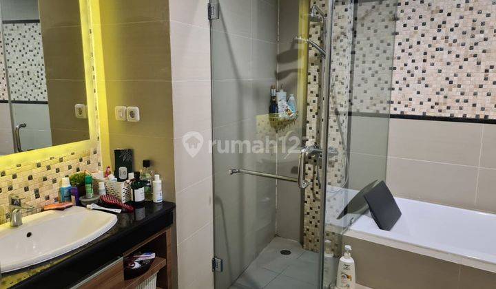 Rumah Furnished ada Kolam Renang Lokasi Strategis di Pancoran, Mampang Prapatan, Jakarta Selatan  2