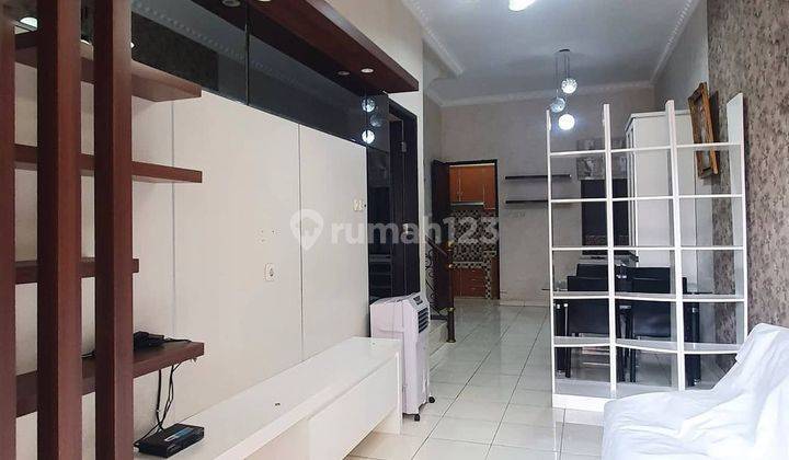 Rumah Cantik Di Cengkareng 2 Lantai Bangunan Baru Semi Furnished 1