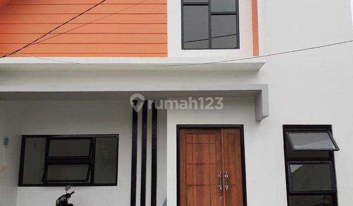 Rumah Mewah Harga Terjangkau dan Lokasi Strategis Di Arco Raya 1