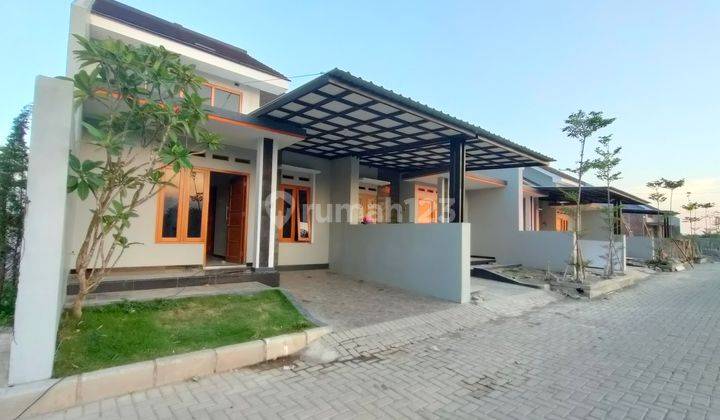 Rumah Baru Gress Area Perumahan Solo Baru 2