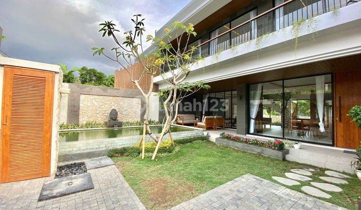 Modern villa with rice field view ready to live in at Tegal Cupek 1