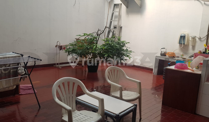 CODE: 14468 (Fd/At) Sunter House, Area 366 Meters 2