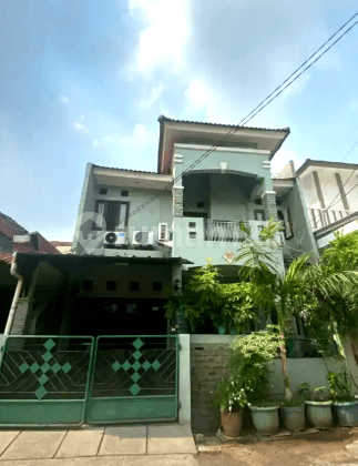 Rumah bagus 2 lantai di galaxy Bekasi Selatan Jawa barat 1