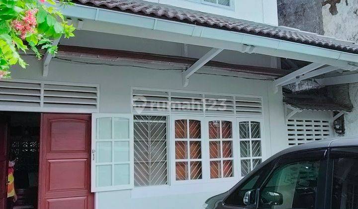 Rumah di Melawai, Lt 350m, 2 lantai, lokasi dekat blok M, stategis. 1