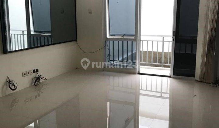 Dijual Townhouse Royal Garden, Cbd Pluit, Jakarta Harga Bisa Nego! 2