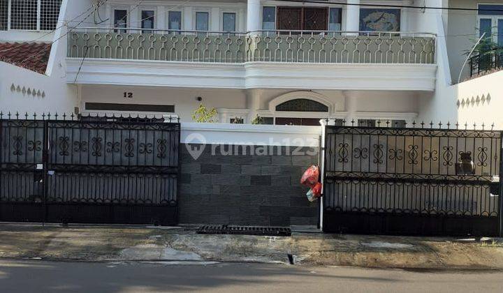 Rumah 2 lantai taman Semanan cengkareng  1