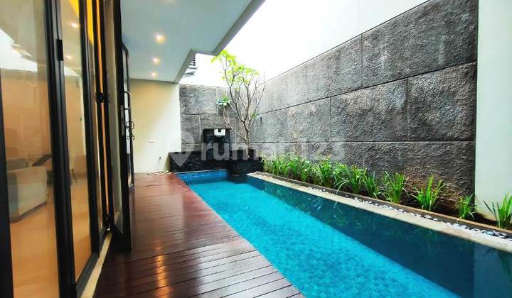 Brandnew House Lokasi strategis area Cipete