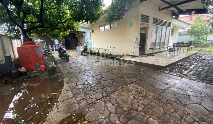 Rumah Plus Tempat Usaha Di Kramat Jati Jaktim 2