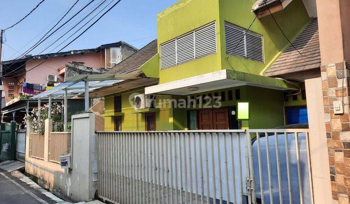 Rumah Cantik Strategis Komplek Taman Malaka Pondok Kelapa 2