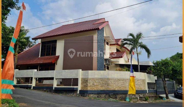 Rumah mewah yang aman dan nyaman di dataran tinggi kota Semarang  1