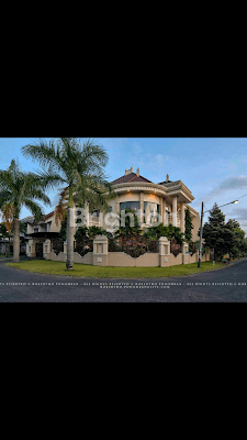 Rumah Hook Mewah Di PBI Araya Malang 1