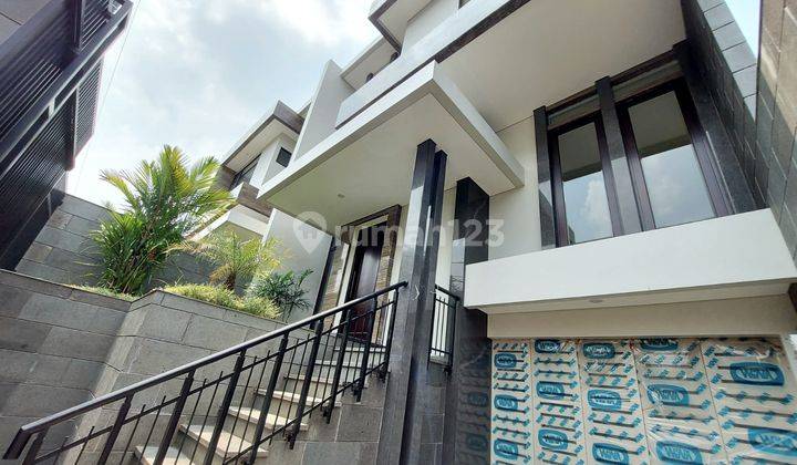 Brand New Modern Minimalis House Dengan Private Pool di Kemang 2