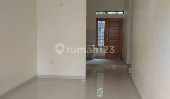 Rumah Asri yg Luas 2
