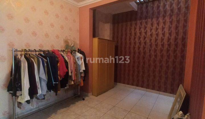 Dijual rumah siap huni, bagus, nyaman, dekat Al Azhar hadap selatan 2