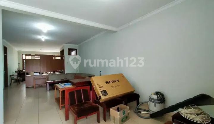ruang keluarga rumah siap huni murah tengah