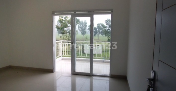 NEW HOUSE ARCAMANIK NEW HOUSE ARCAMANIK