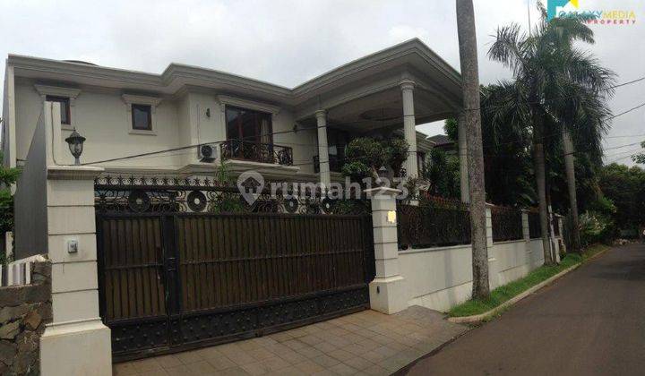 Cilandak Jakarta Selatan dijual Rumah mewah 8 kamar, Kolam Renang 2