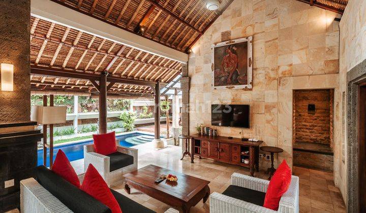 Prime location villa canggu  2