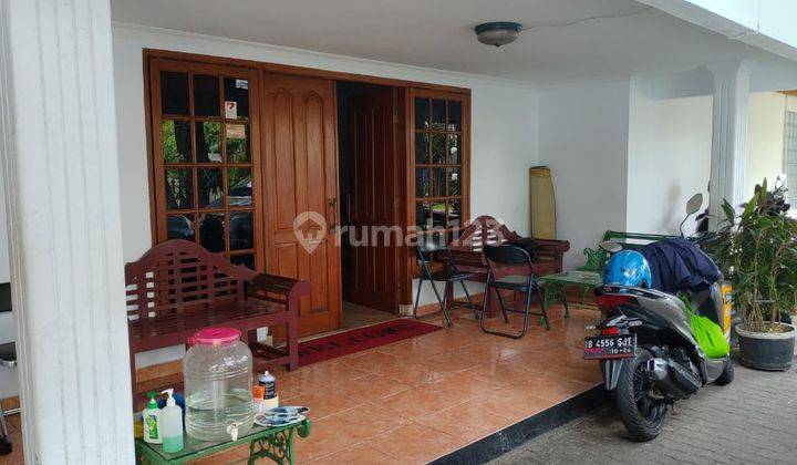 Dijual Rumah Besar 10 Kamar, Tanah 1000 meter, Kemanggisan, Jakarta Barat 1