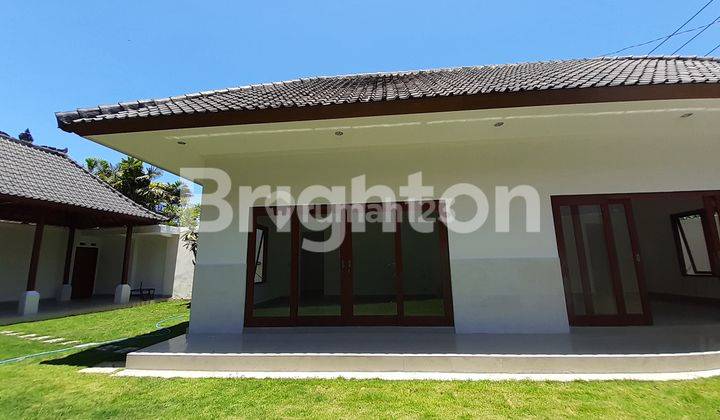 Rumah Semi Villa Dekat Sanur 1