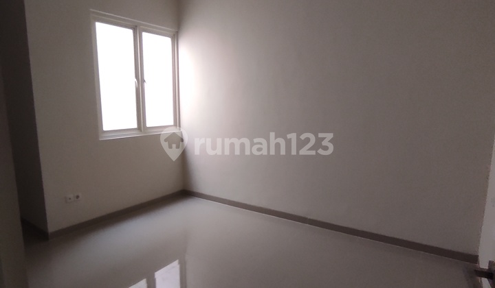 New house for sale, fresh and near Kenjeran main road. New house for sale, fresh and near Kenjeran main road.