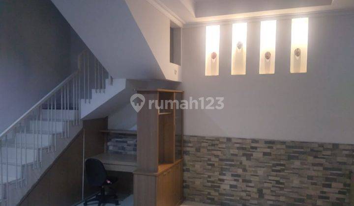 Rumah Lux Indah di Setraduta 1