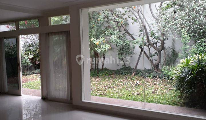 RUMAH  SELONG Dekat ke SENOPATI RAYA, Kebayoran Baru, first class location 1