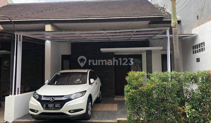 Rumah pesona bali dekat transmart buah batu 1