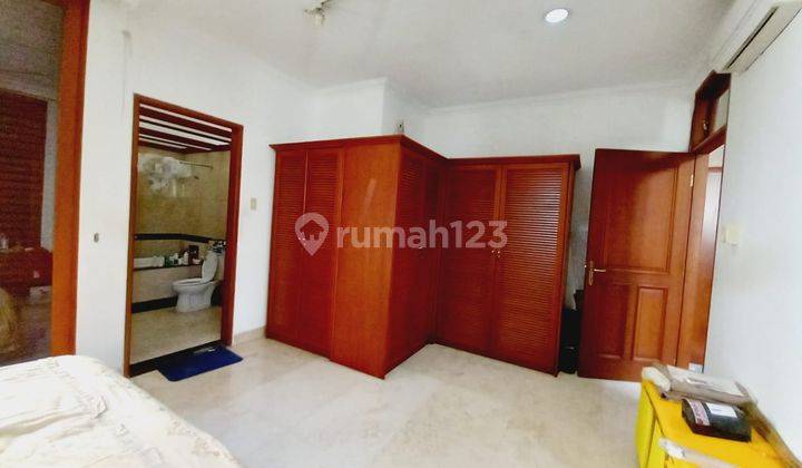 House Pejaten 5kt 5km Good Furnished N Area  2