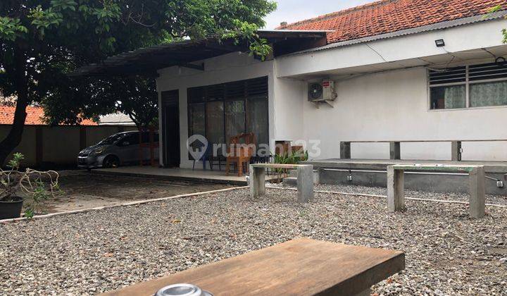 Dijual Rumah dan Kios di jalan utama dekat Pine Wood Residence 1