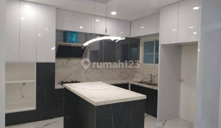 Rumah Premium Hoek Taman Jadeite Utara-Timur 7.8M 1