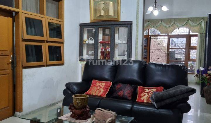 Rumah Bagus Banget di Taman Kopo Indah 2 2