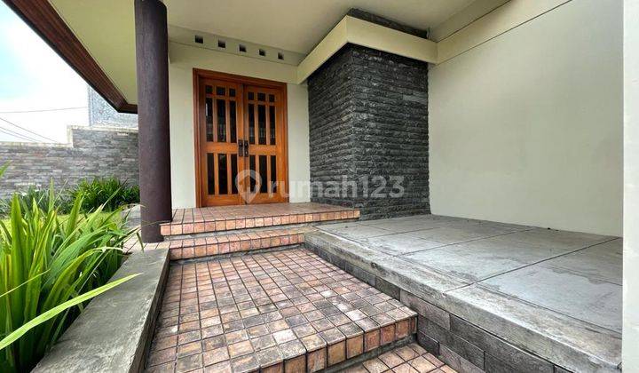 Rumah Keren Sangat Asri Dan Terawat di Sayap Setiabudi, Bandung 2