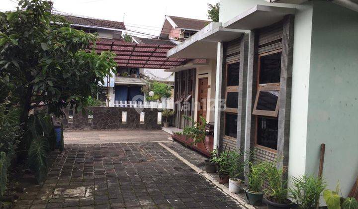 Rumah strategis Sayap Pasteur dijual cepat 1