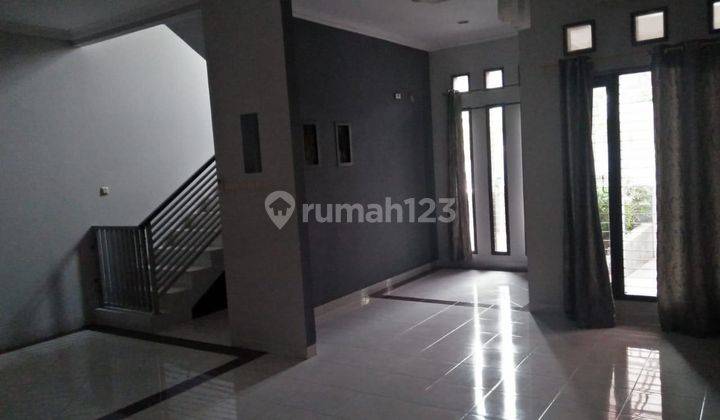  Rumah Cantik Bagus Impian Keluarga di Jalan Cempak Lestari, Jakarta Selatan S0093 2