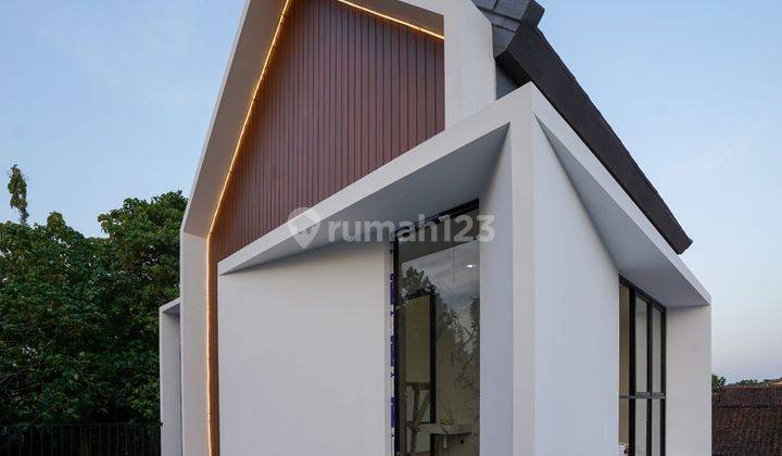 RUMAH CANTIK MODERN DI SLEMAN DKT GODEAN 2