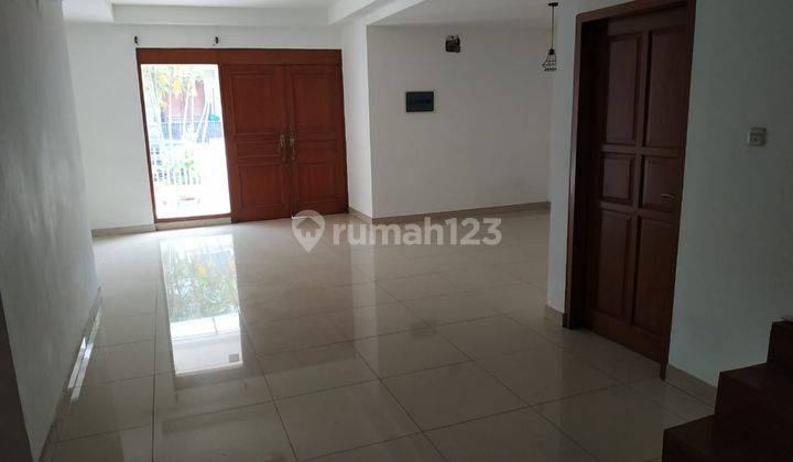 RUMAH DIKAWASAN REAL EASTATE PONDOK INDAH 2