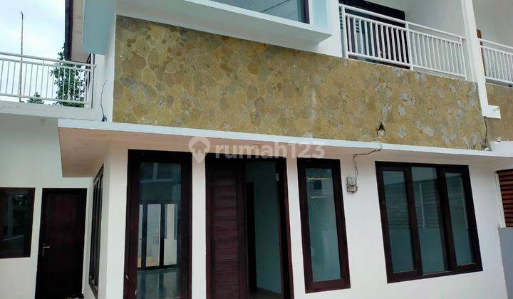 One Gated House At Jimbaran, Badung 1