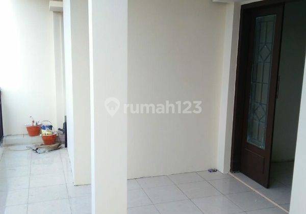 Rumah di Jalan Danau Maninjau Sawojajar Malang GMK00088 2